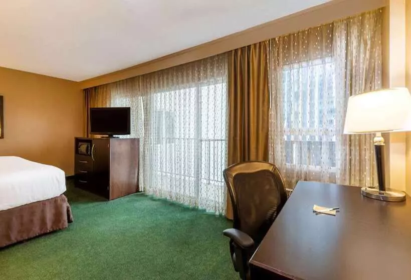 בית מלון כפרי La Quinta By Wyndham Seattle Downtown
