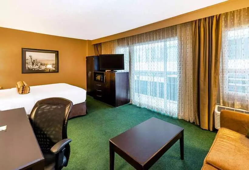 בית מלון כפרי La Quinta By Wyndham Seattle Downtown