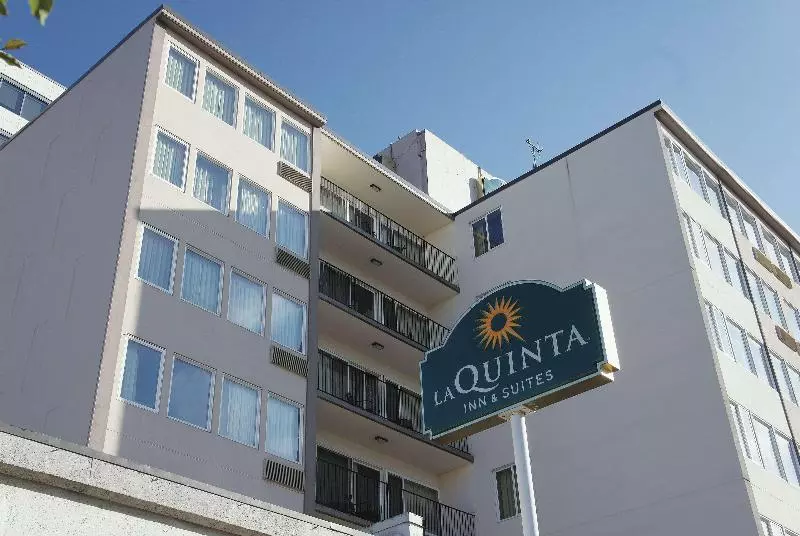 בית מלון כפרי La Quinta By Wyndham Seattle Downtown