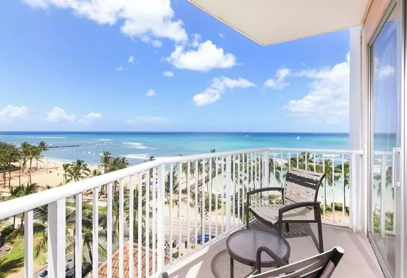 בית מלון כפרי Park Shore Waikiki