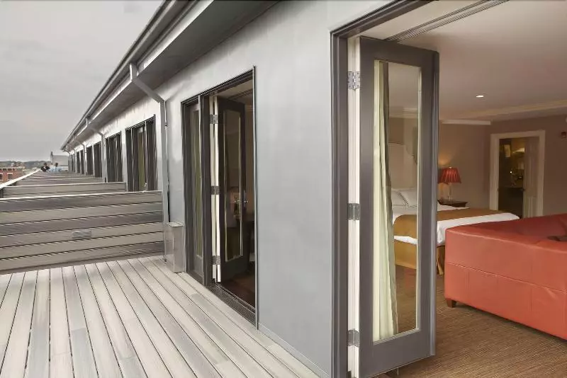 Portland Regency Hotel & Spa