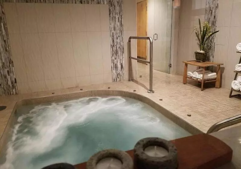 Portland Regency Hotel & Spa