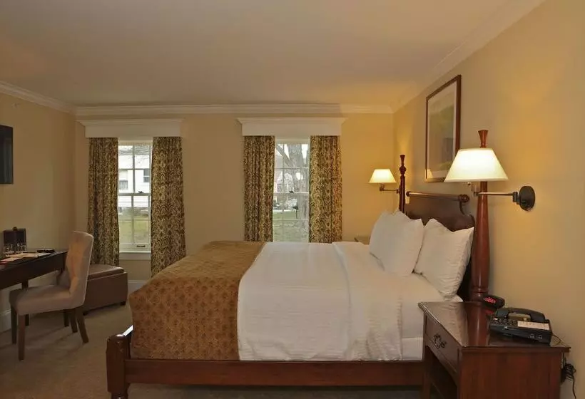 فندق Publick House Historic Inn And Country Motor Lodge