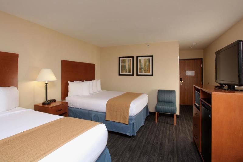 فندق Quality Inn Oakwood