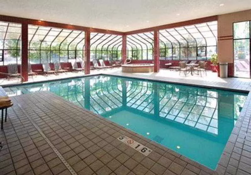 호텔 Quality Inn Oakwood