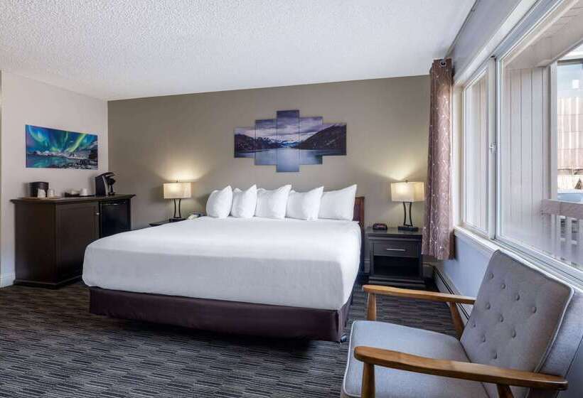 בית מלון כפרי Ramada By Wyndham Juneau