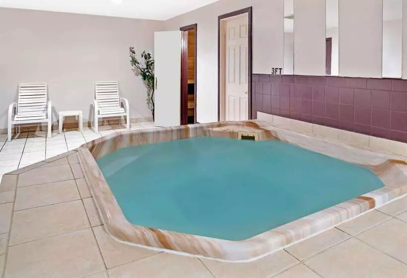 Szálloda Ramada By Wyndham Spokane Valley