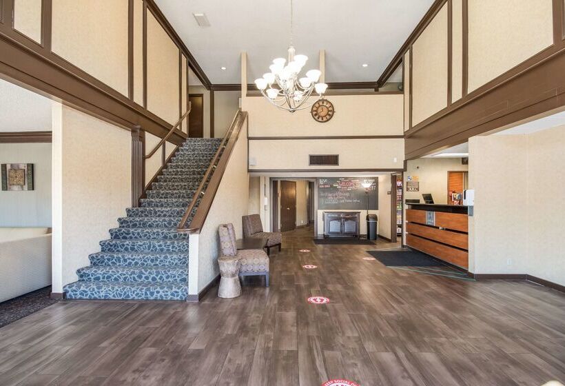 Red Lion Hotel Portland Airport