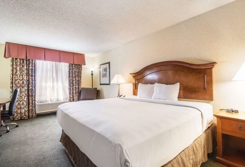 Red Lion Hotel Portland Airport