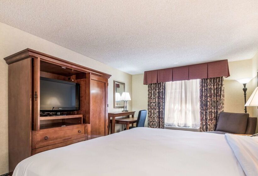 Red Lion Hotel Portland Airport