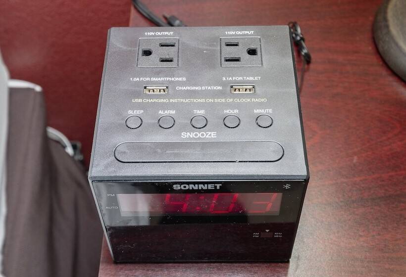 فندق Red Roof Inn & Suites Macon