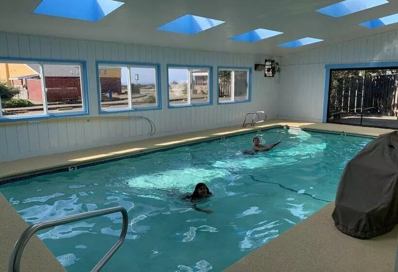 ホテル Seabird Lodge Fort Bragg