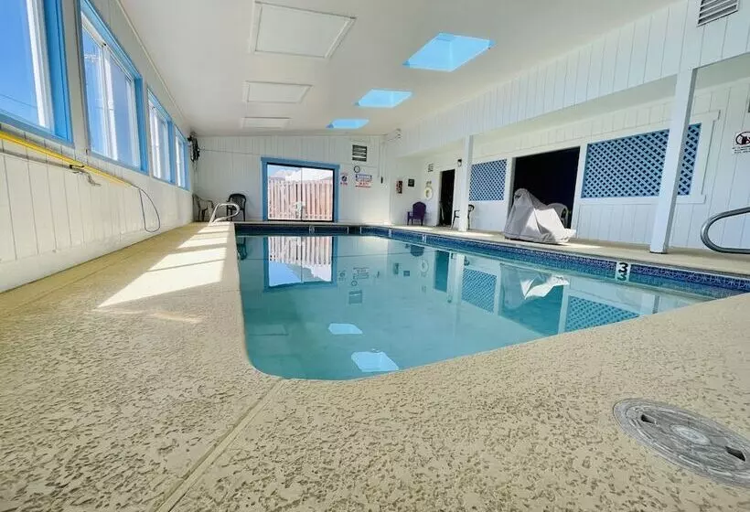 ホテル Seabird Lodge Fort Bragg