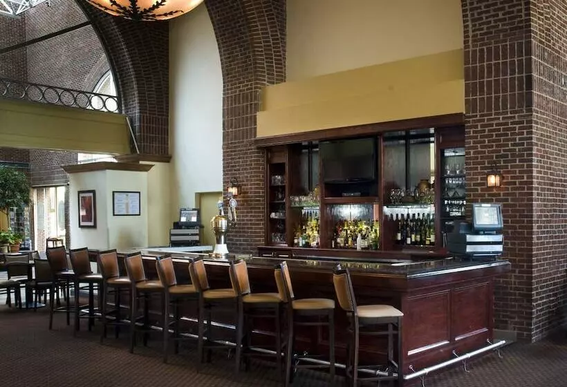 Otel Sheraton Raleigh