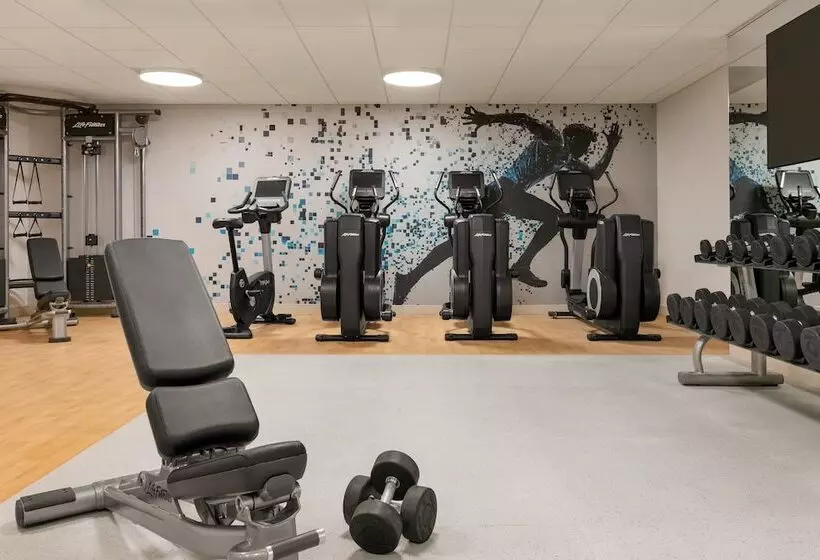 Otel Sheraton Raleigh