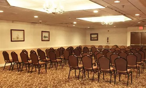 Stratford Hotel & Conference Center