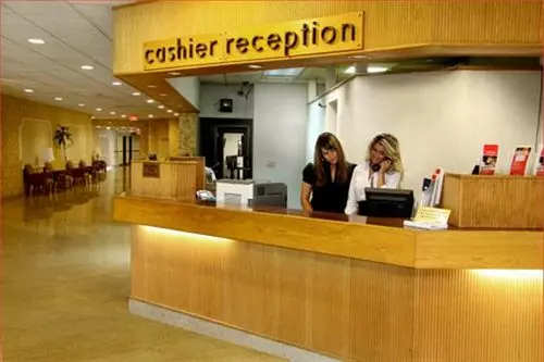 Stratford Hotel & Conference Center