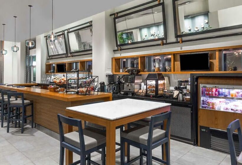 Wyndham Orlando Resort International Drive