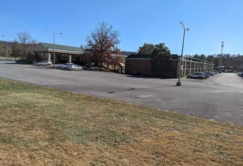 호텔 Americourt Extended Stays