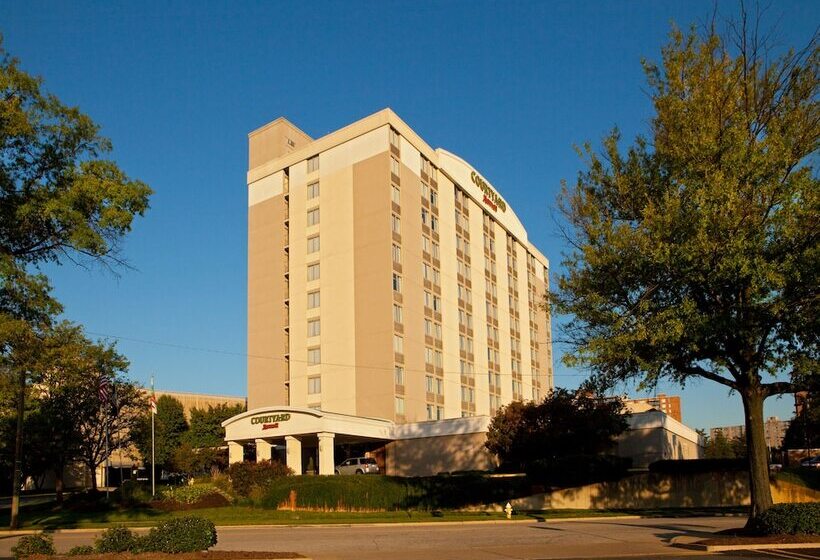 فندق Courtyard By Marriott Alexandria Pentagon South