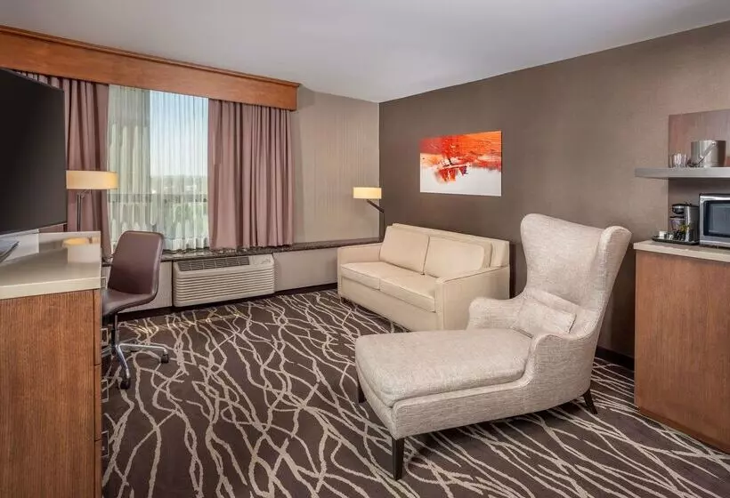 Doubletree By Hilton Hotel San Bernardino