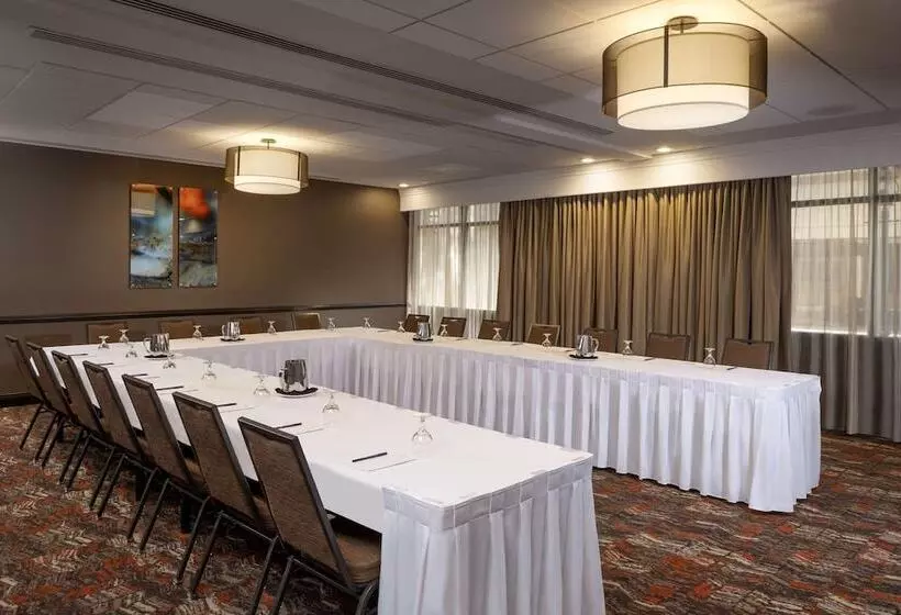 Doubletree By Hilton Hotel San Bernardino