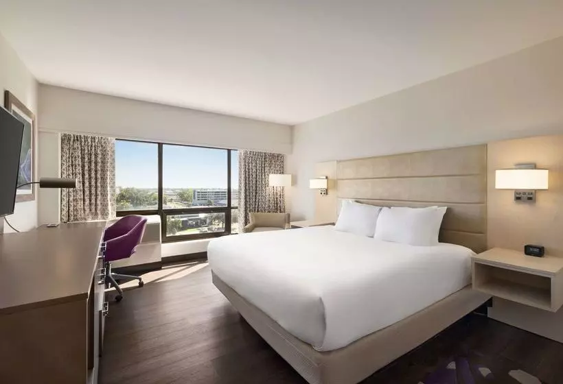 Doubletree By Hilton Hotel New Orleans Airport