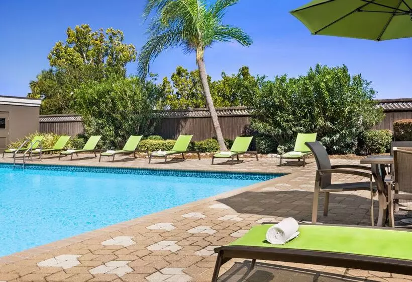 Doubletree By Hilton Hotel New Orleans Airport