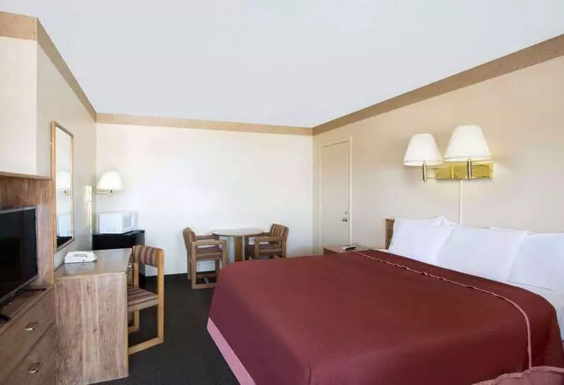 Otel Howard Johnson By Wyndham Brigham City