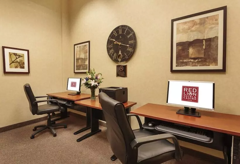 Maverick Hotel And Casino By Red Lion Hotels