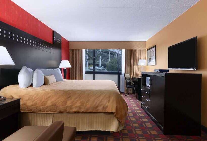 בית מלון כפרי Ramada By Wyndham Rochelle Park Near Paramus