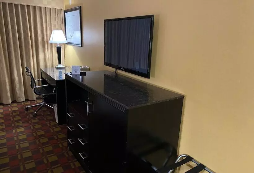 酒店 Ramada By Wyndham Rochelle Park Near Paramus