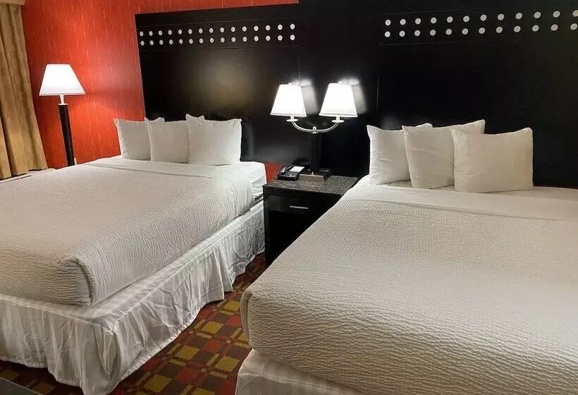 酒店 Ramada By Wyndham Rochelle Park Near Paramus