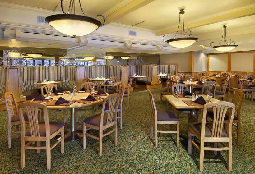 Red Lion Hotel Eureka