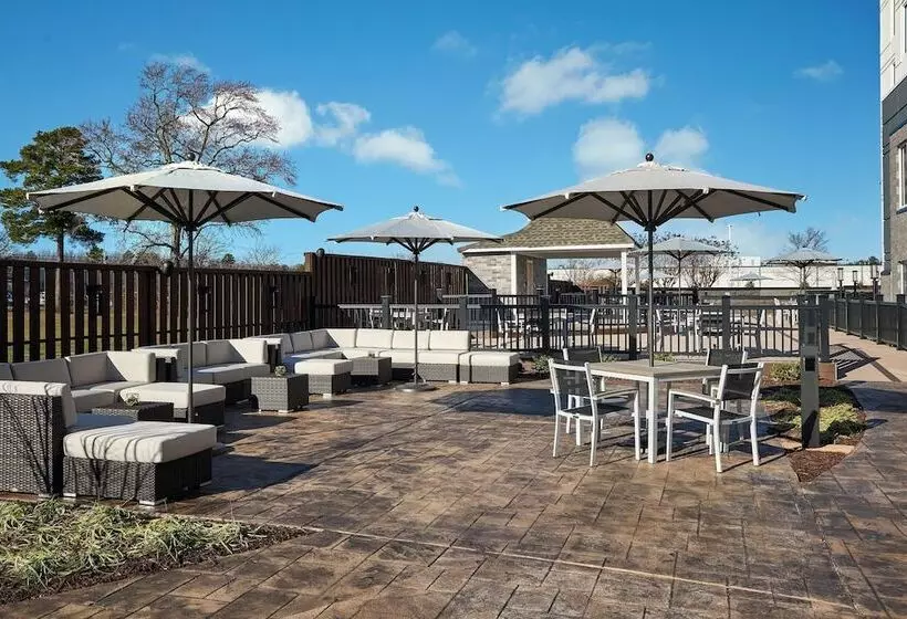 호텔 Sheraton Richmond Airport