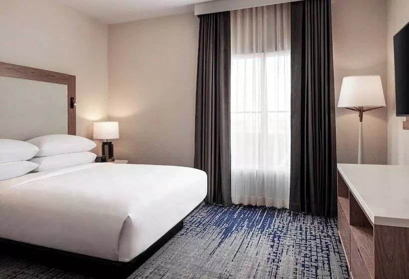 호텔 Sheraton Richmond Airport