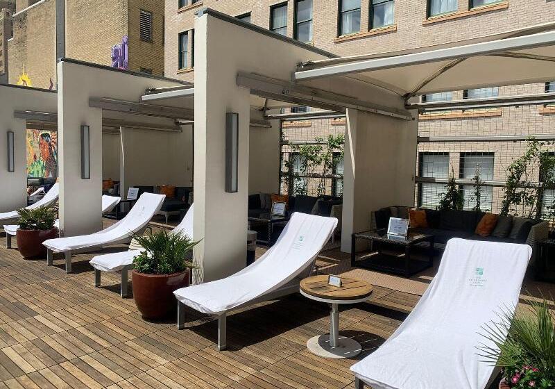 The St. Anthony, A Luxury Collection Hotel, San Antonio