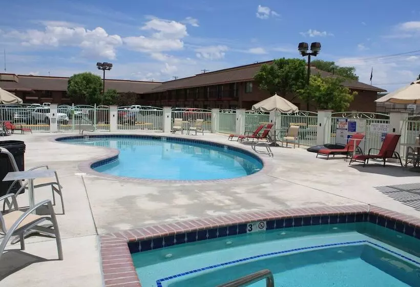 Szálloda Winnemucca Inn & Casino