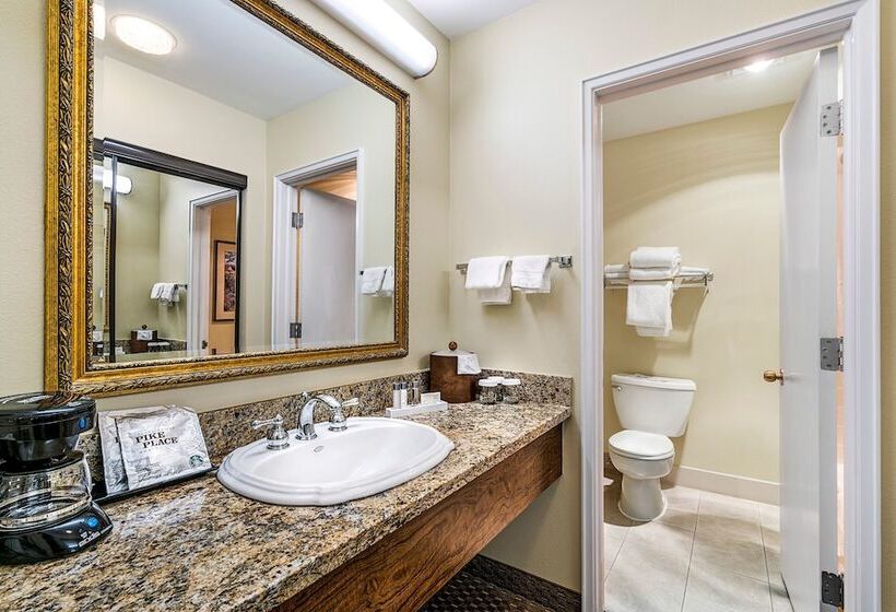 בית מלון כפרי Winnemucca Inn & Casino