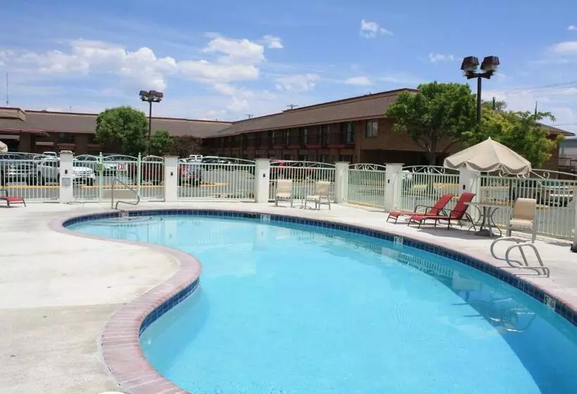 Szálloda Winnemucca Inn & Casino