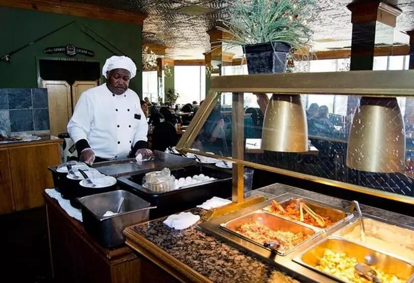 منتجع Sands Ocean Club