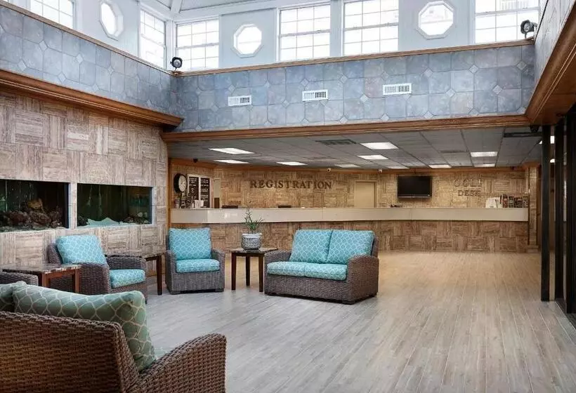 منتجع Sands Ocean Club