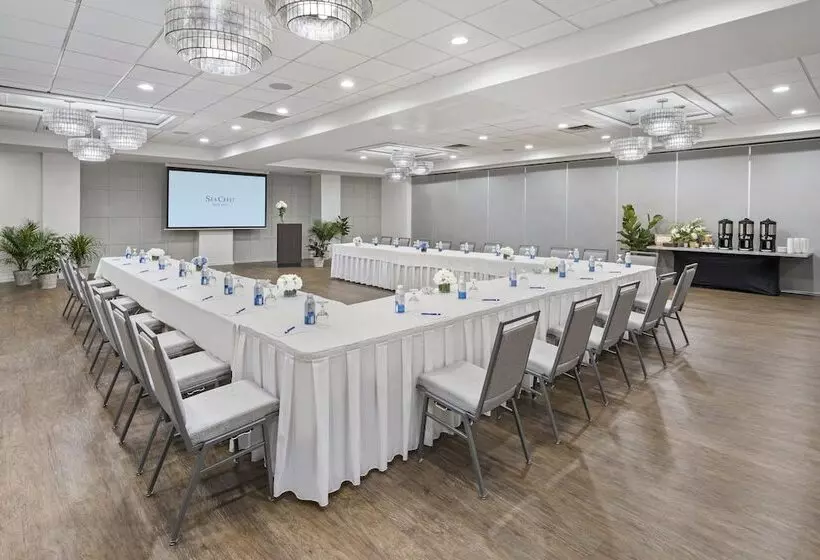 Sea Crest Beach Resort