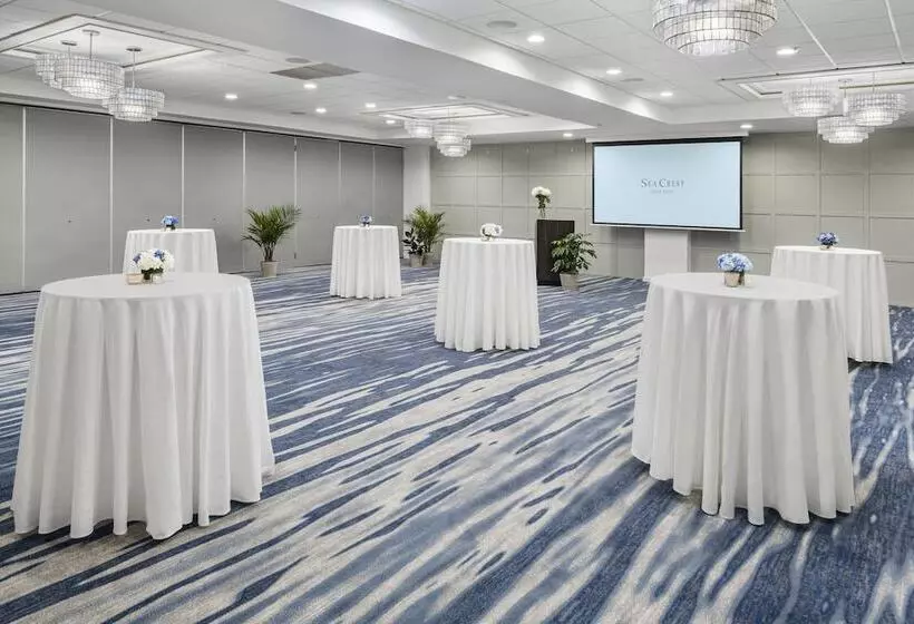 Sea Crest Beach Resort