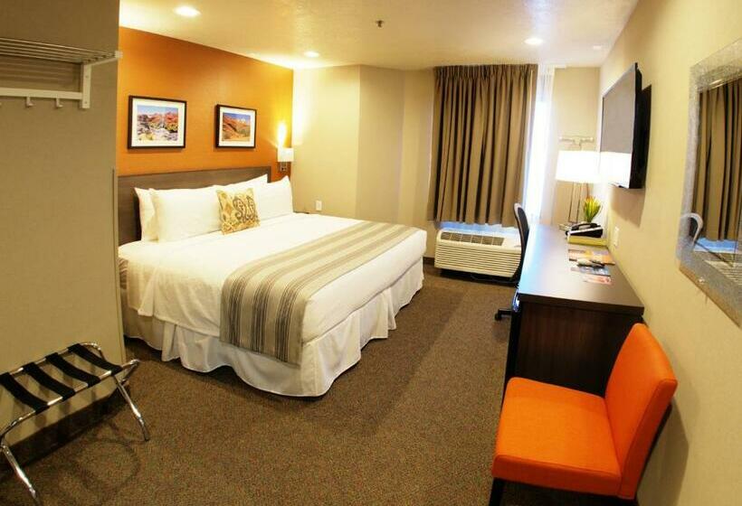 هتل Ambassador Inn St. George