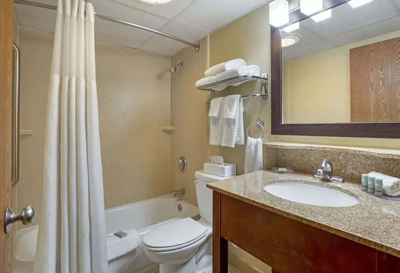 فندق Best Western Plus The Inn At Sharon/foxboro