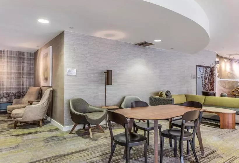 Отель Courtyard Rockaway Mount Arlington