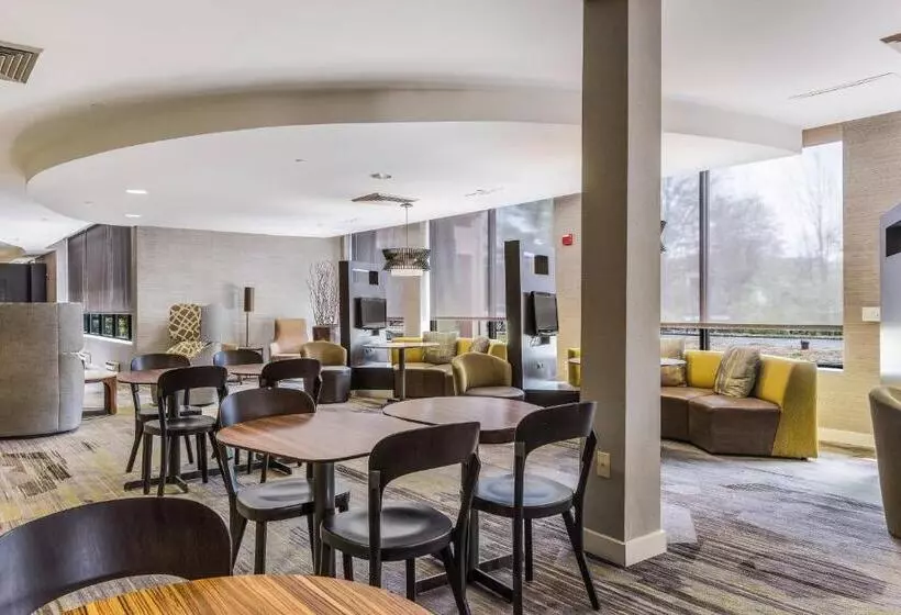 Отель Courtyard Rockaway Mount Arlington