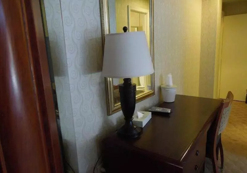 Hotelli Dupont Circle Embassy Inn By Found