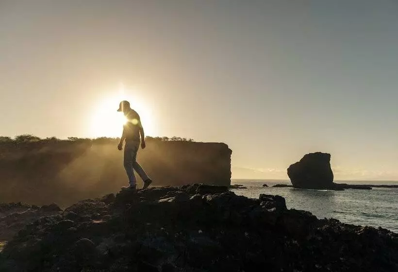 בית מלון כפרי Four Seasons Resort Lana I